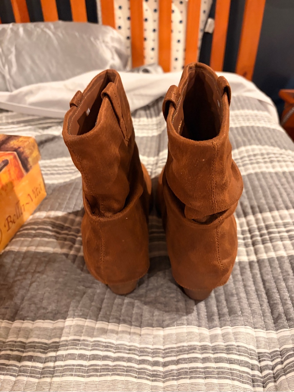 Brand New Bella Vita Twyla Size 11w Brown Fold over Slouchy Ankle Boots - Picture 8 of 12